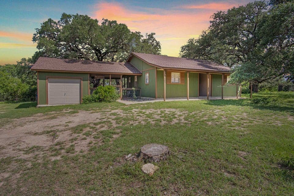 Sunset views from your charming countryside escape! . This cozy vacation rental offers the perfect blend of rustic charm and modern comfort."