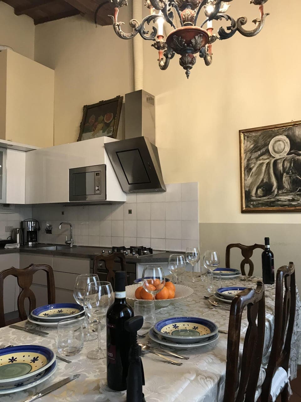 Living 1 - fully furnished kitchen