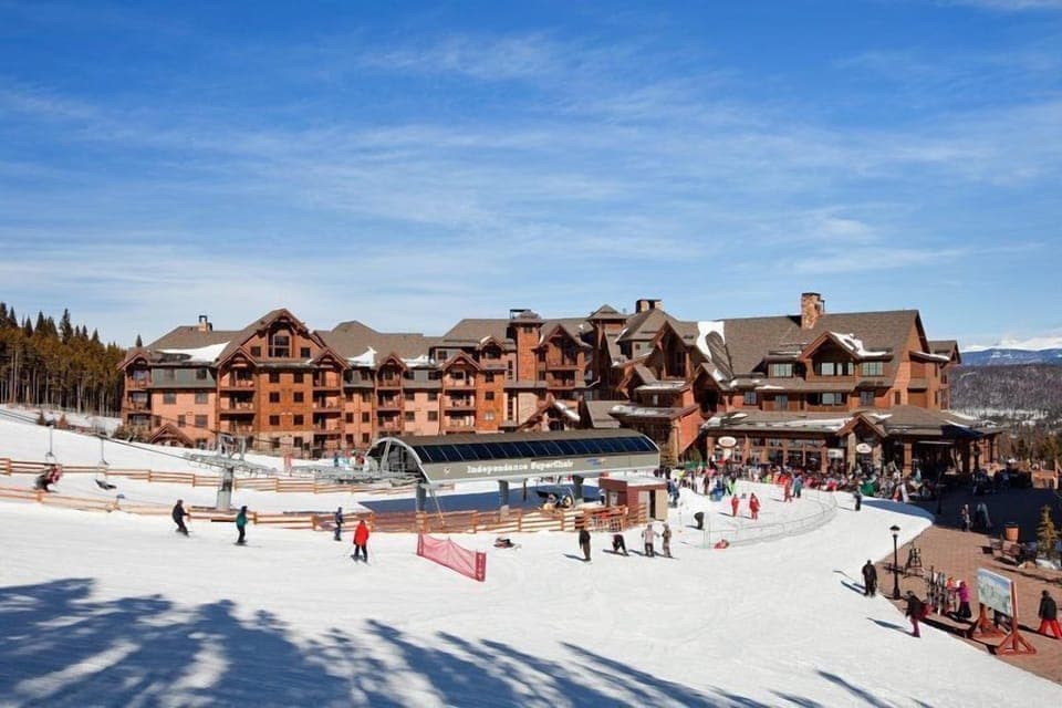 Grand Lodge at Peak 7