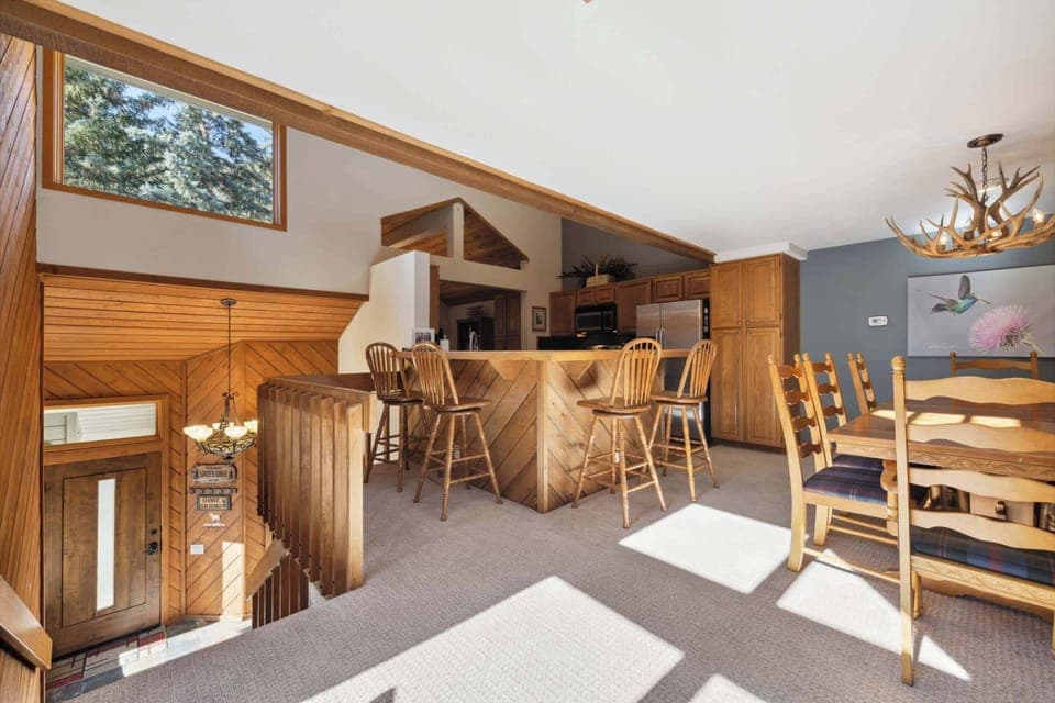 ridgepoint-1498912_54098691155_o