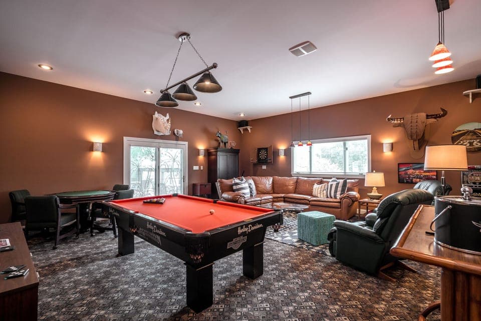 Your AWESOME Game room @ Highlands Hangout!!