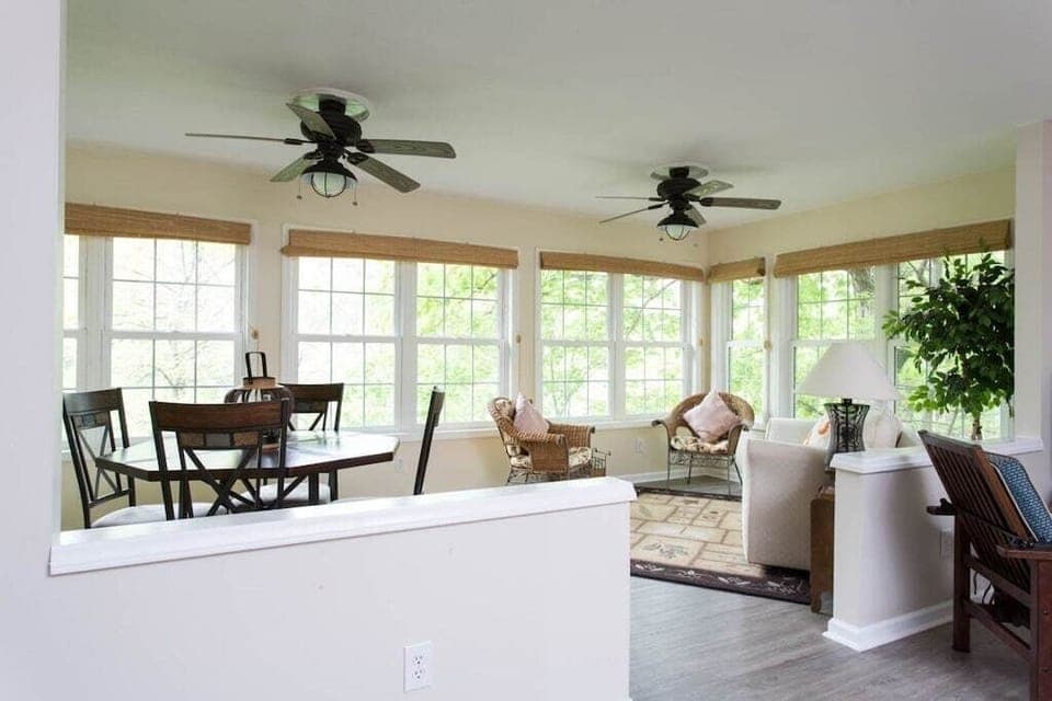 This is a beautiful home with wonderful finishes. The windows are perfect for a lakeside cottage. The ceiling fans and light fixtures are quality and tasteful.