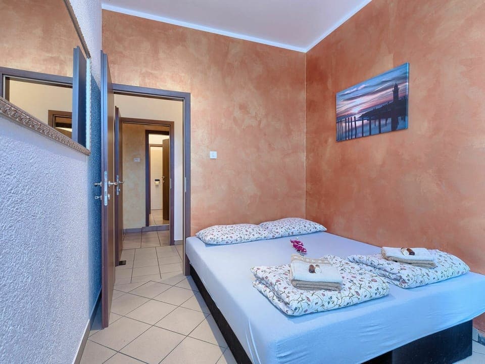 Furniture, Property, Building, Azure, Blue, Comfort, Interior Design, House, Architecture, Plumbing Fixture