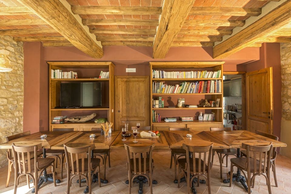 The Lounge with Library