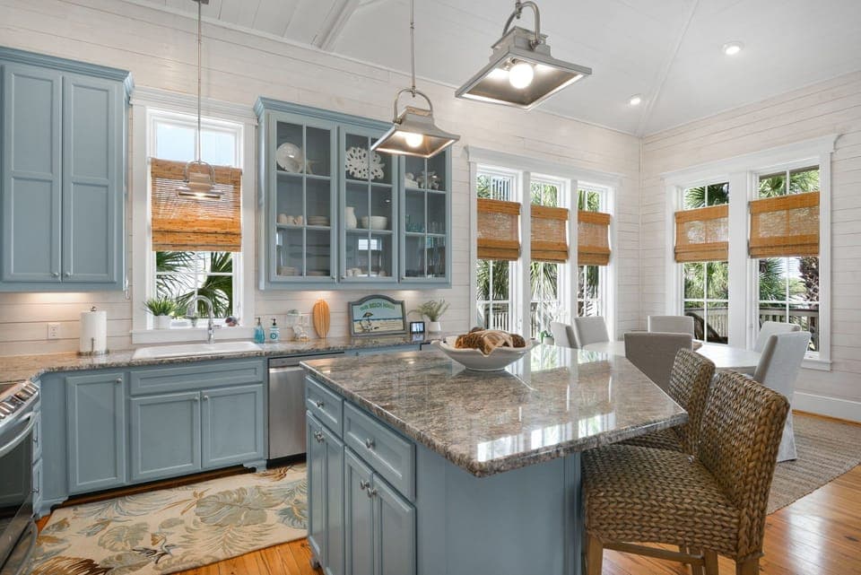 Kitchen/Dining