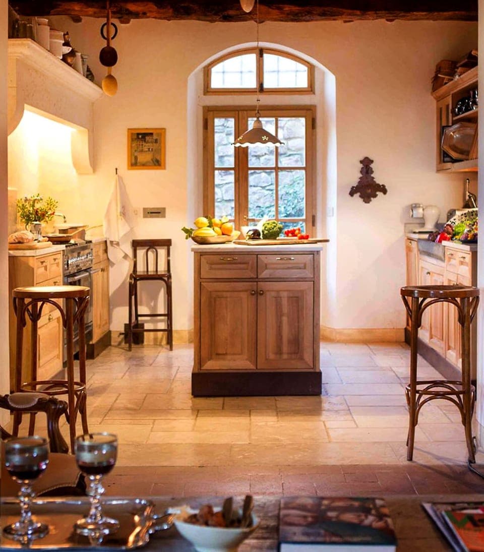 Fully equipped Gourmet Kitchen