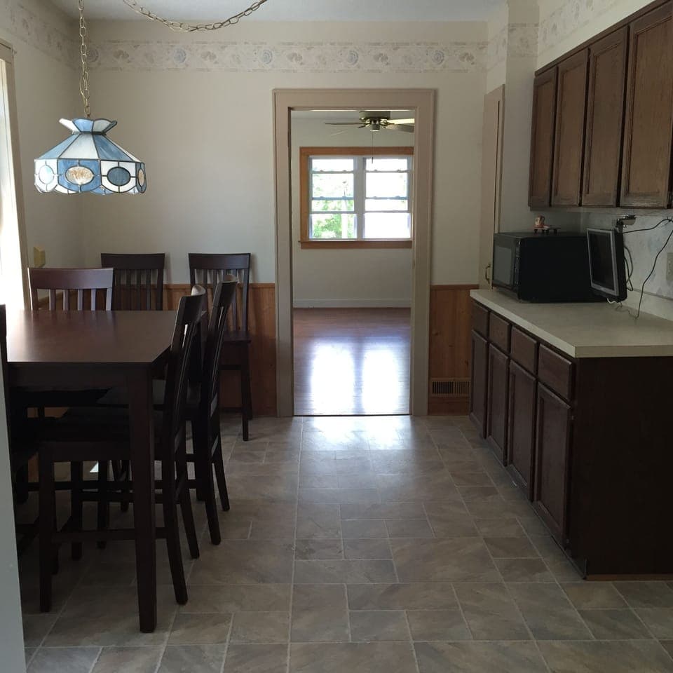 Eat in kitchen