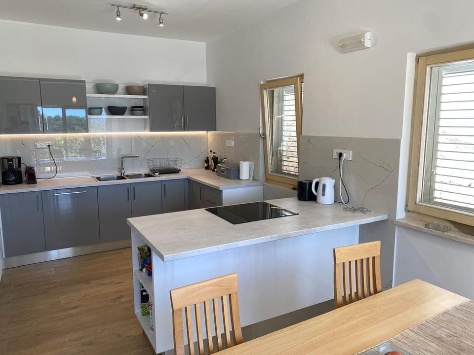 Newly designed modern open plan kitchen
