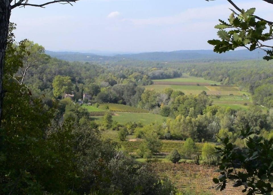Vue sur la vallée de l'Argens