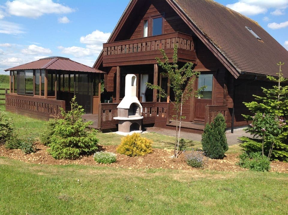 Duncliffe chalet with hot tub and fully enclosed gazebo and large masonry BBQ