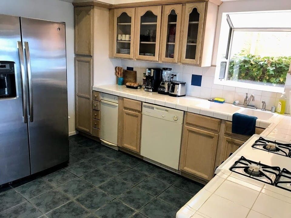 Open Kitchen with view out over the bay