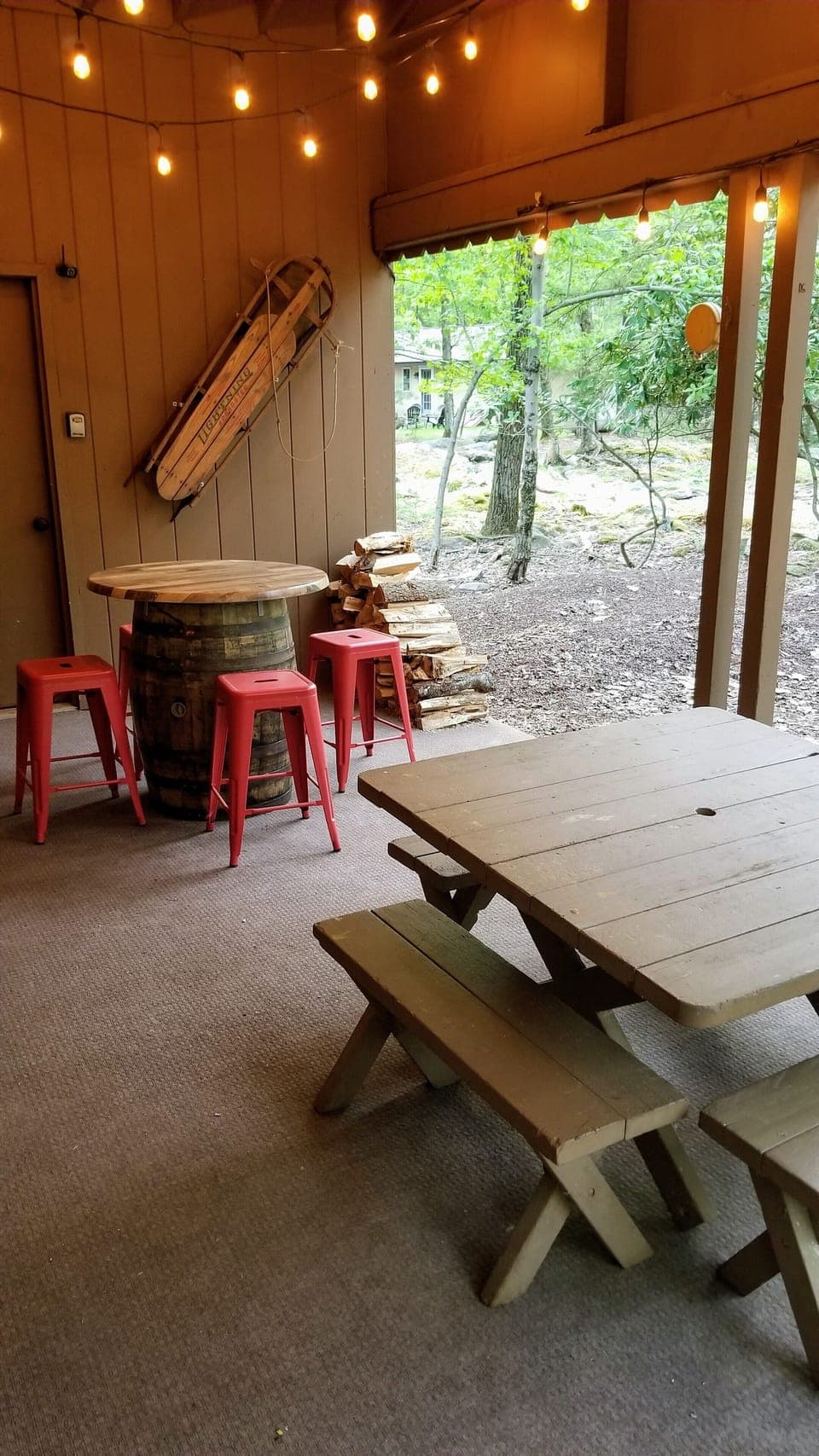 Outdoor dining