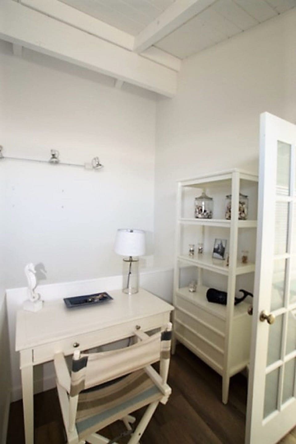 Upstairs office nook