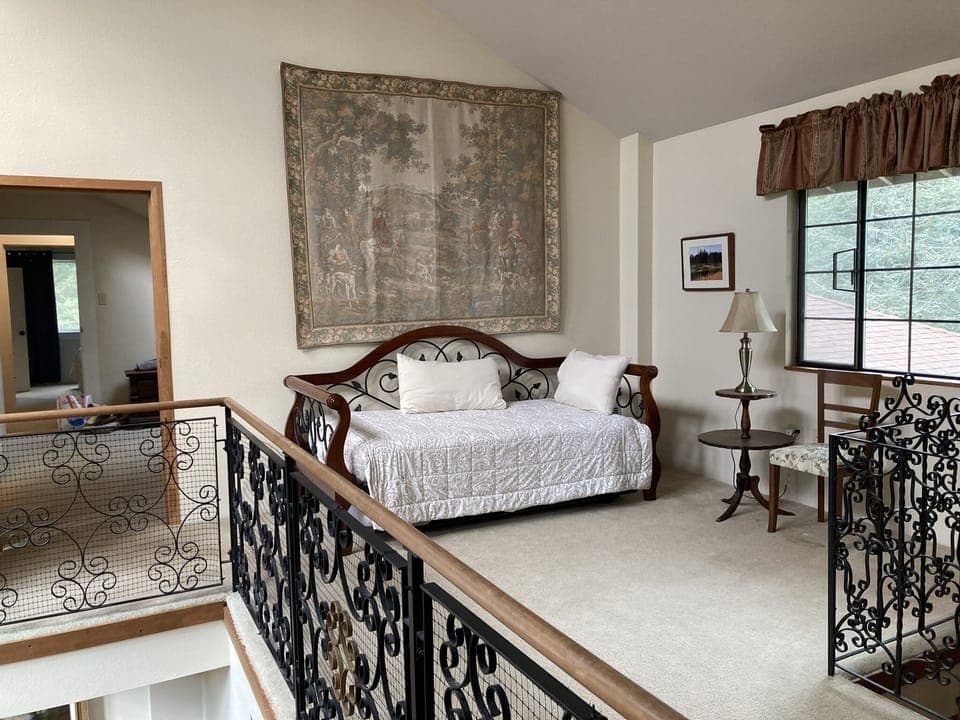 Balcony with twin trundle bed