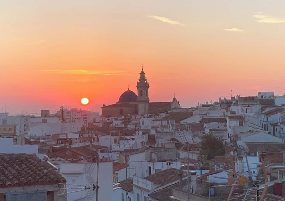 Sun rise from the roof terrace