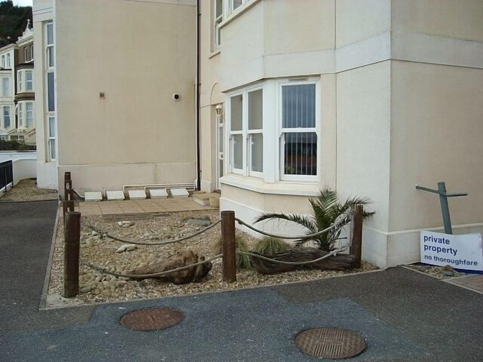 View of 4 Great Cliff