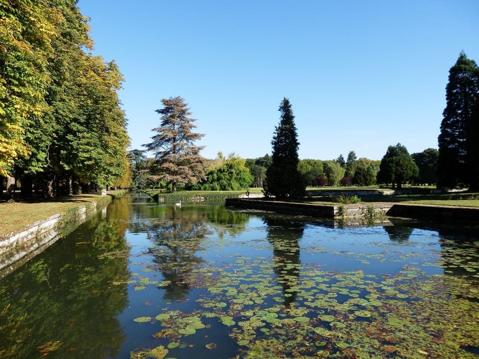 Richelieu Park and Moat in September