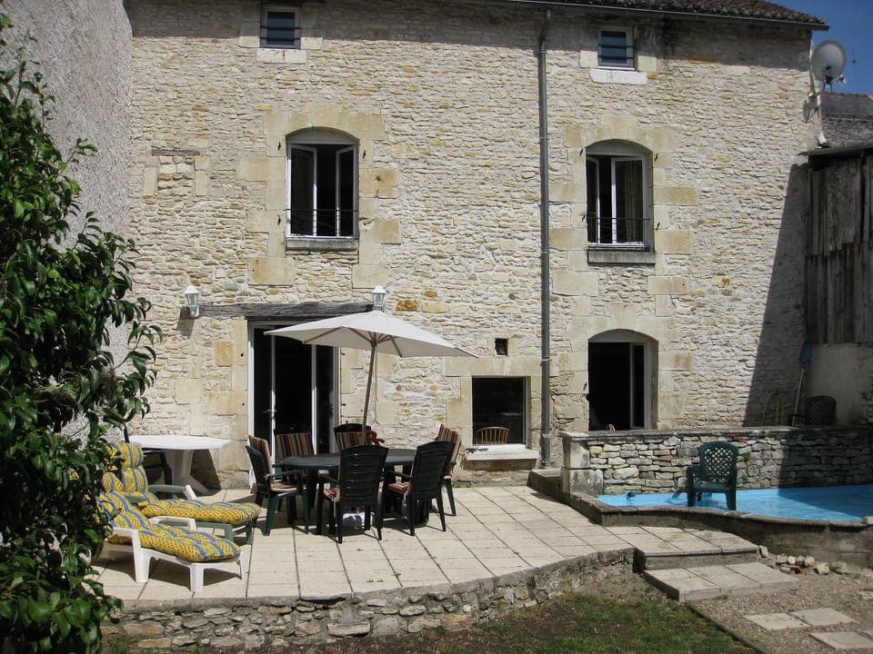 South facing Garden house with patio