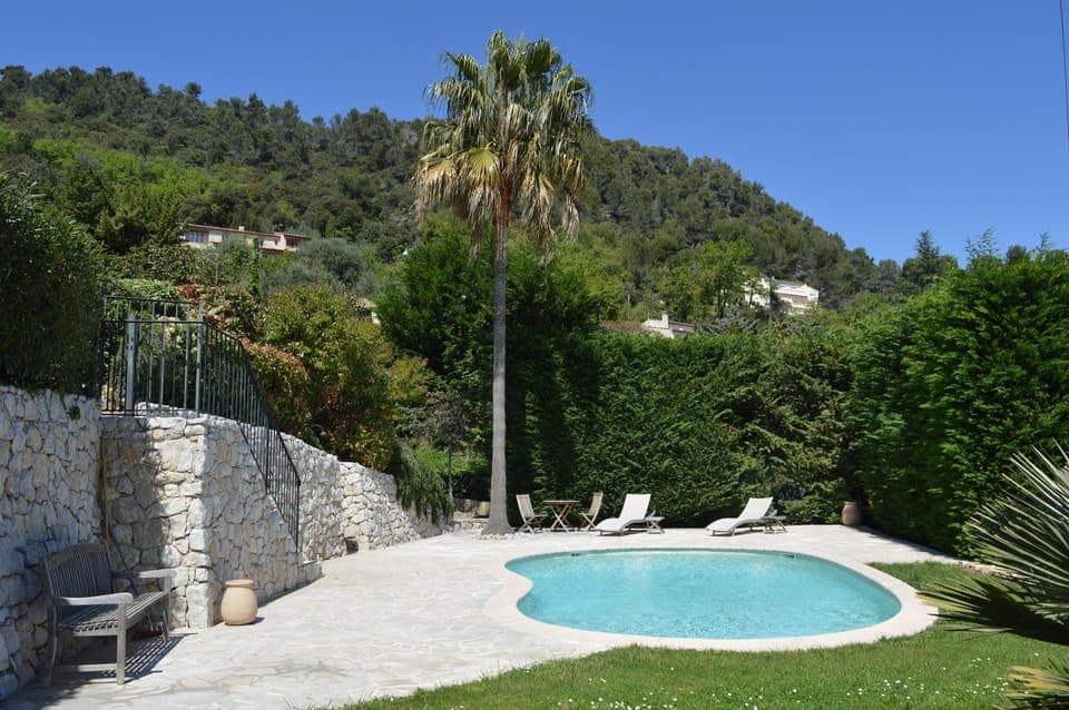 Private pool, outdoor shower and  stunning views