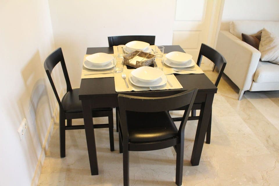 Dinning table