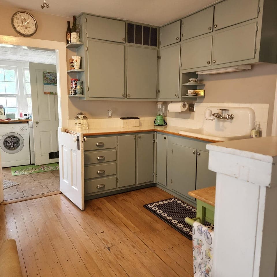 Kitchen Sink