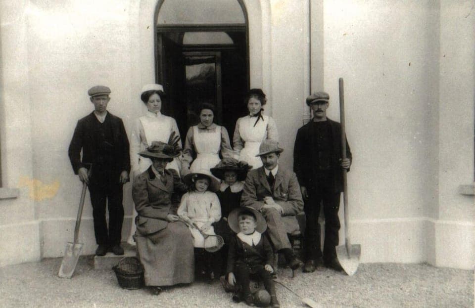 Carriglea front door circa 1910