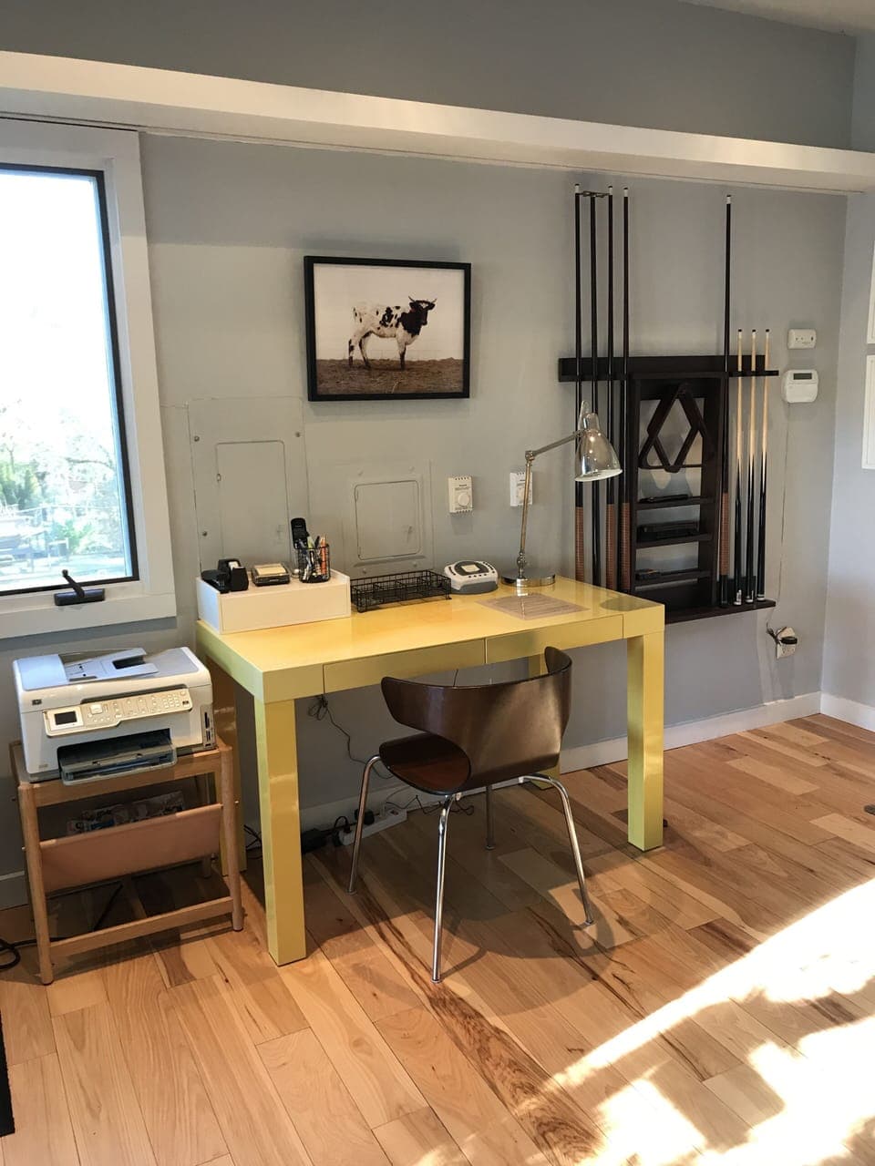 Nice little desk area downstairs if you need to do a little work.