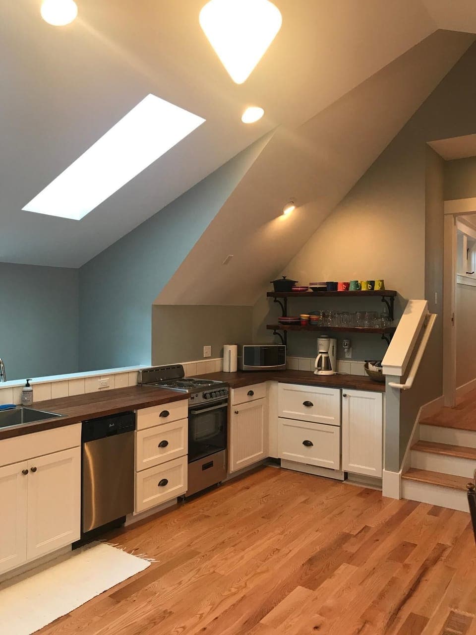 studio apartment kitchen