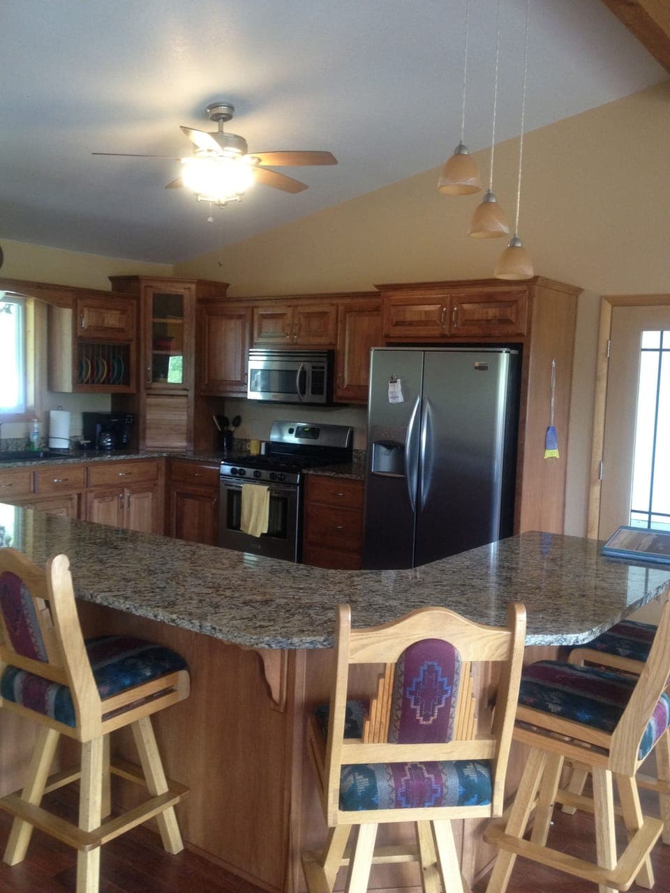 Wonderful fully equipped Kitchen. Gas range, dishwasher, microwave, fridge