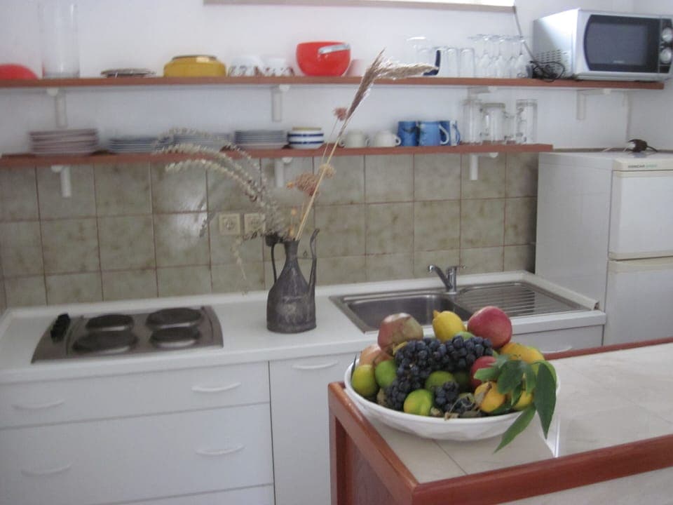 ground floor, kitchen