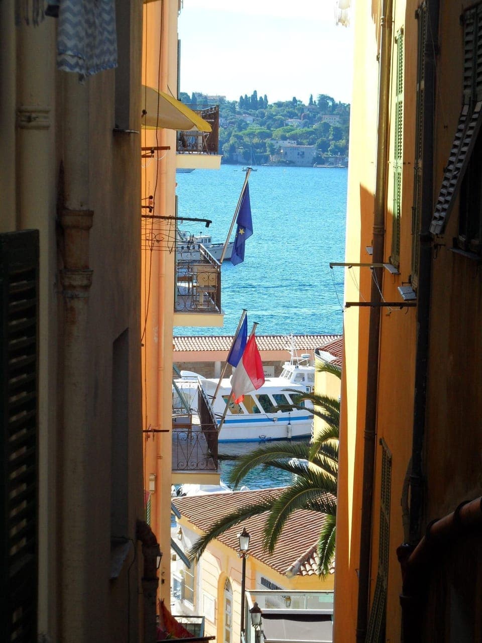 Welcome to Villefranche-sur-mer old town