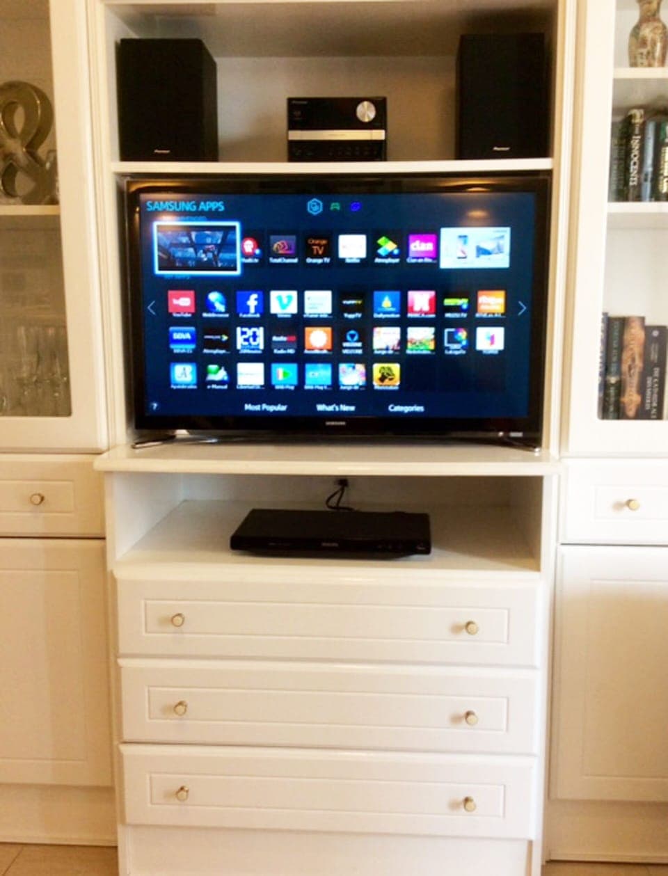 Smart TV with BBC, ITV, SKY, etc. 
DVD Player, Hi-Fi Radio/CD/MP3/USB/Bluetooth