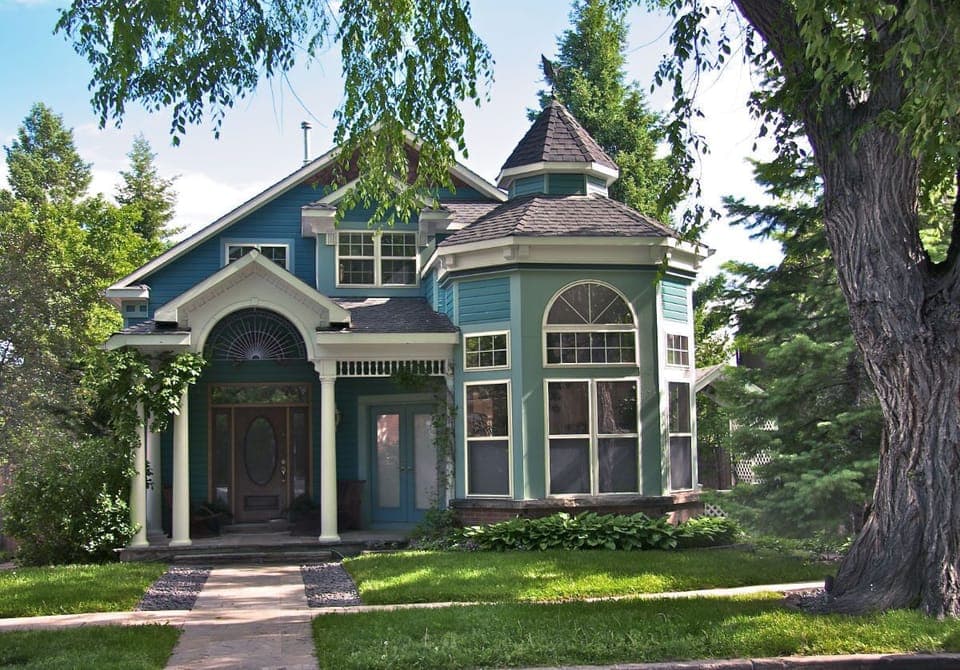 Boulder Victorian/quiet residential tree-lined neighborhood/a short walk to town