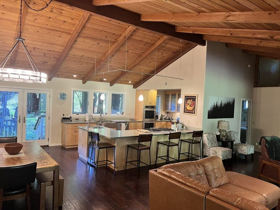 Large open interior space for family & friends to gather.