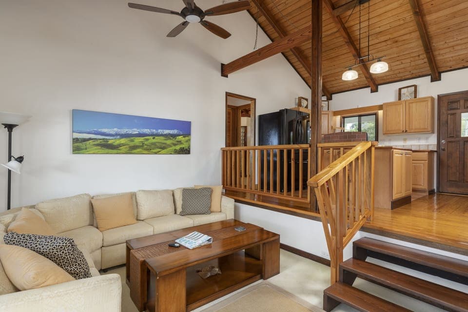 Living Room to Kitchen view