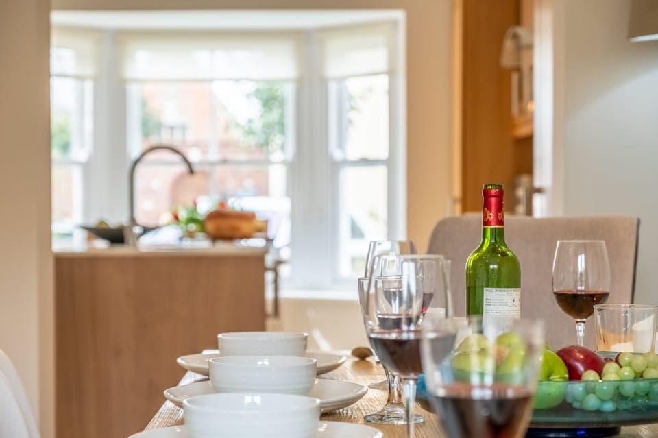 Ground floor: Looking back at the kitchen from the dining room