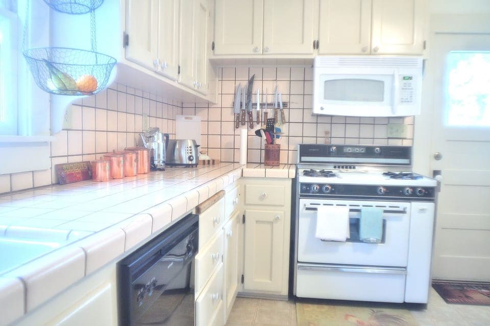 Lots of counter space!