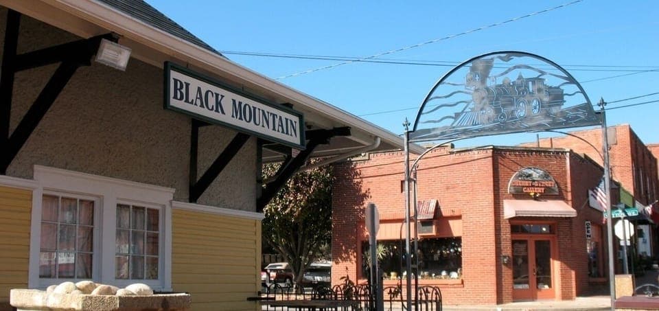 Spend a day touring the 'front porch of Western NC' 20 minute walk from BBR