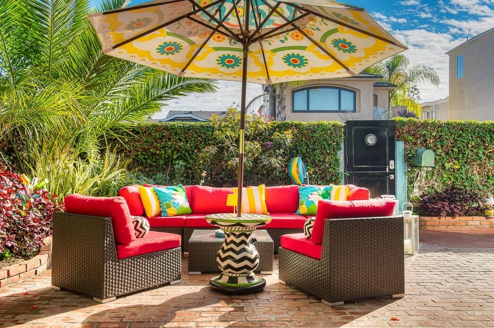 Spacious private patio, perfect for entertaining, including large Gas BBQ.