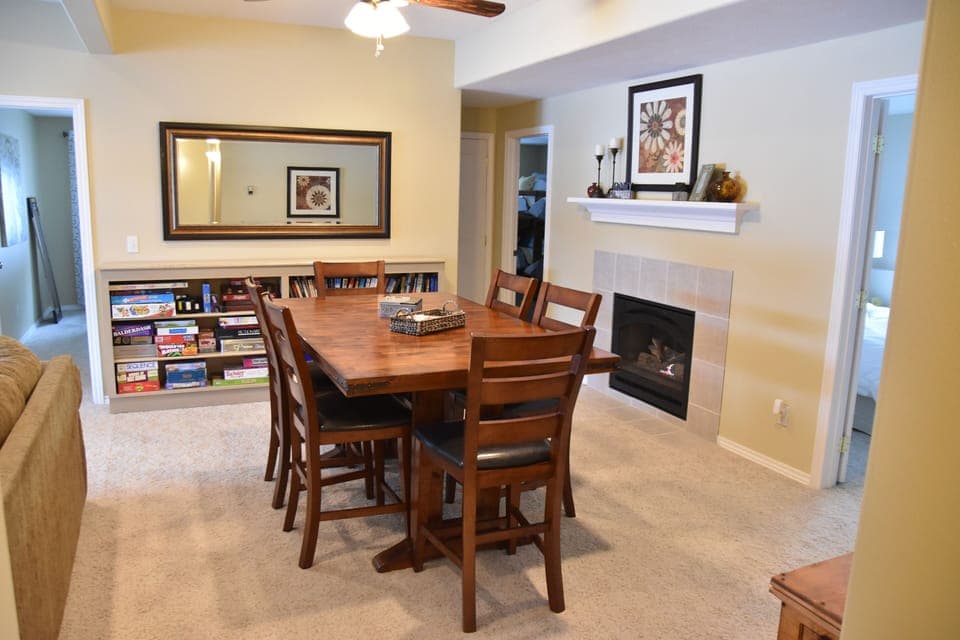 Great Bar-Height game table w/2 more leaves/ stools.GAMES, CARDS, BOOKS  Aplenty