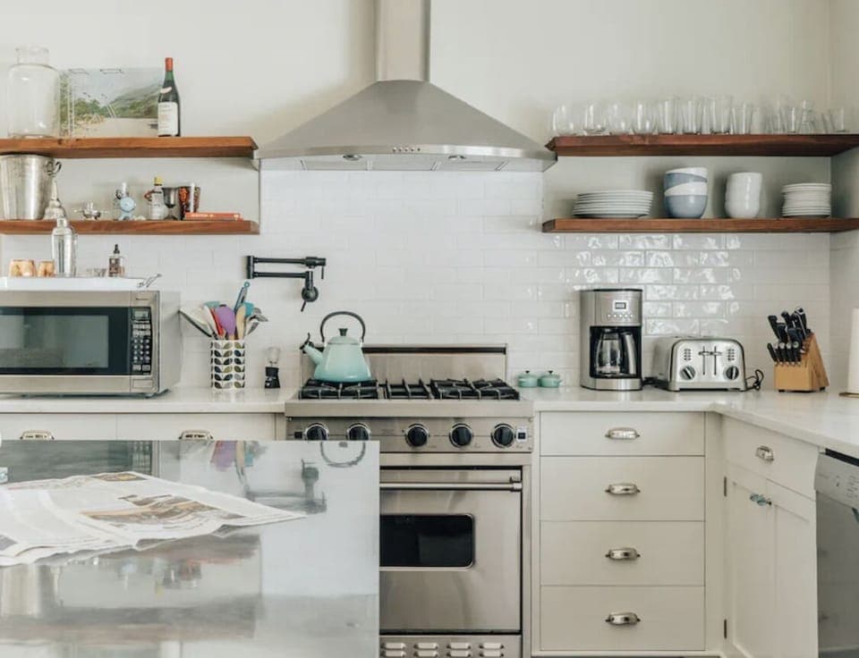 gourmet kitchen