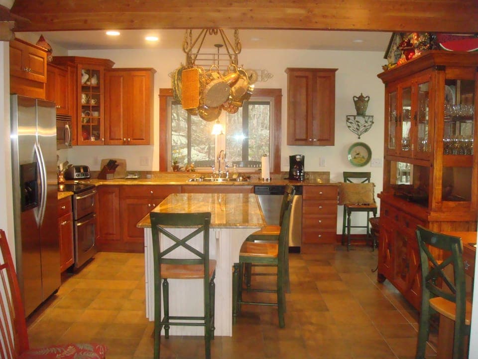 Main floor kitchen