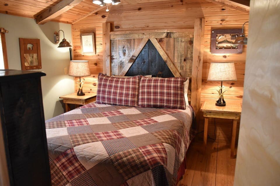 Queen BR #2 - Upper Level - Shower Bathroom Connected 