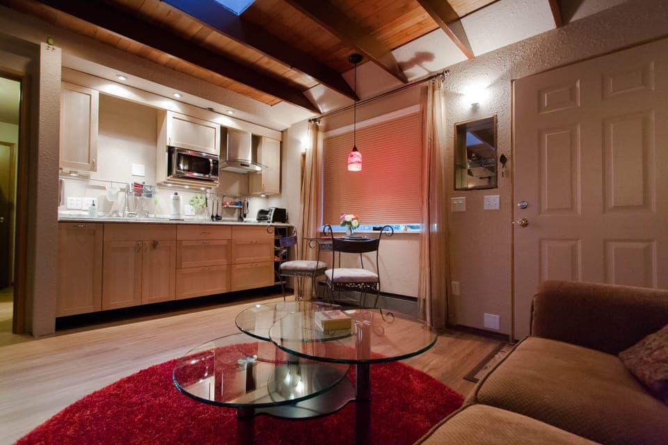 "... beautiful little home, overflowing with nice touches." The Senior Nomads