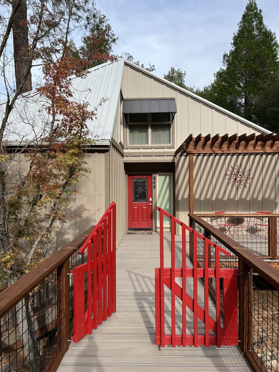 Welcome to the Red Gate Retreat!