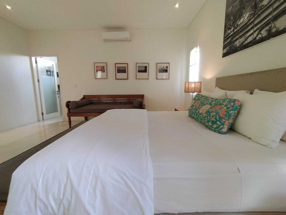 Upstairs bedroom 2 at Villa 2