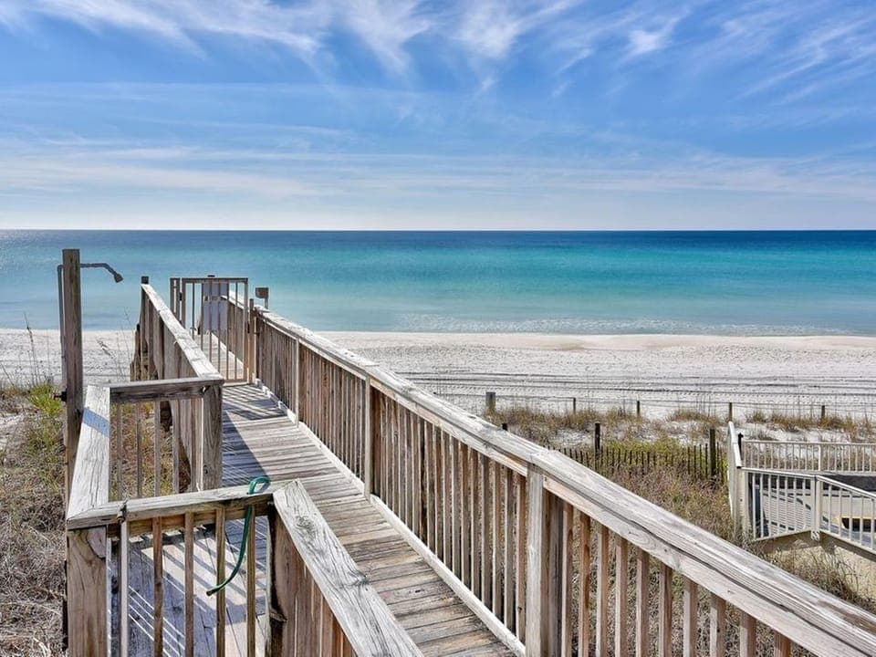 private access ramp to beach