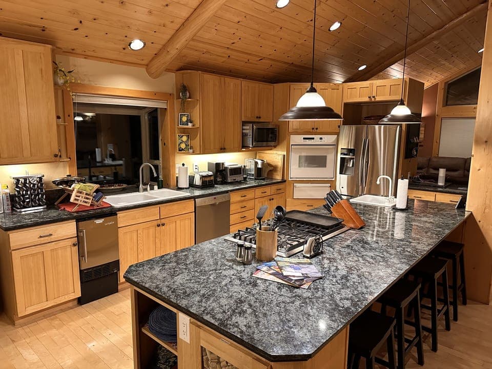Kitchen, All New Stainless Appliances