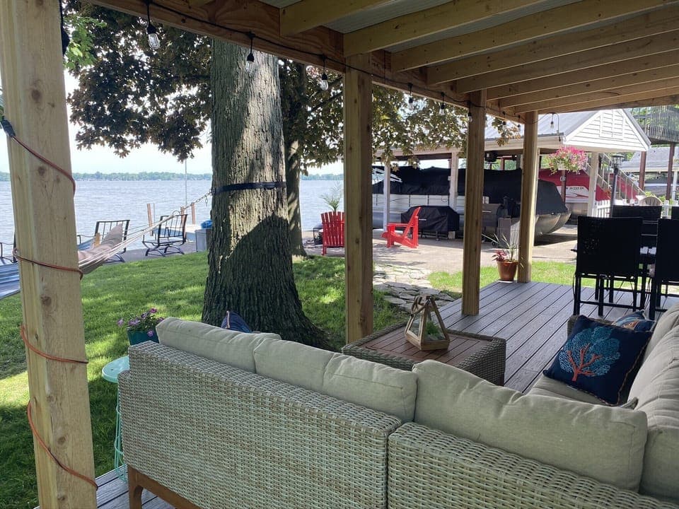 Additional view of the porch and it’s lake side view.
