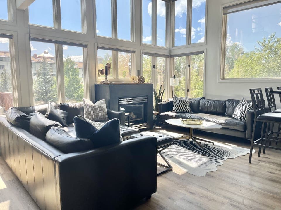 Main living room with stunning views of Wilson peak